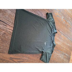 Medium 10/12 Reebok Dark Green Short Sleeve Round Neck Pullover Tee Tshirt Shirt